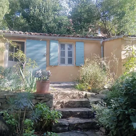 Mazet Terrasse Et Jardin * Nîmes